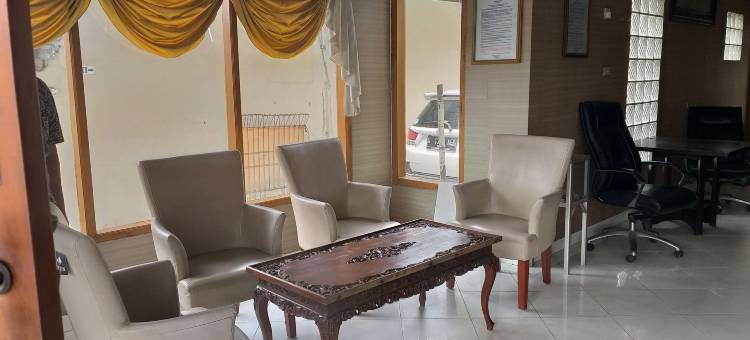 英坦酒店Purwakarta(Intan Hotel Purwakarta)图片