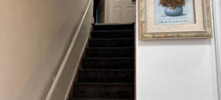 OYO优尼克宾客房-法恩沃斯，便捷前往博尔顿(OYO Unique Guestroom - Farnworth, Easy Access to Bolton)图片