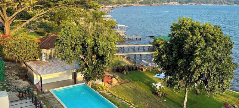 卡尔代欧酒店(Cardedeu Hotel)图片