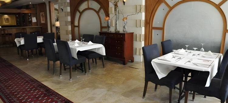 贝鲁特拿破仑酒店(Hotel Napoleon Beirut)图片
