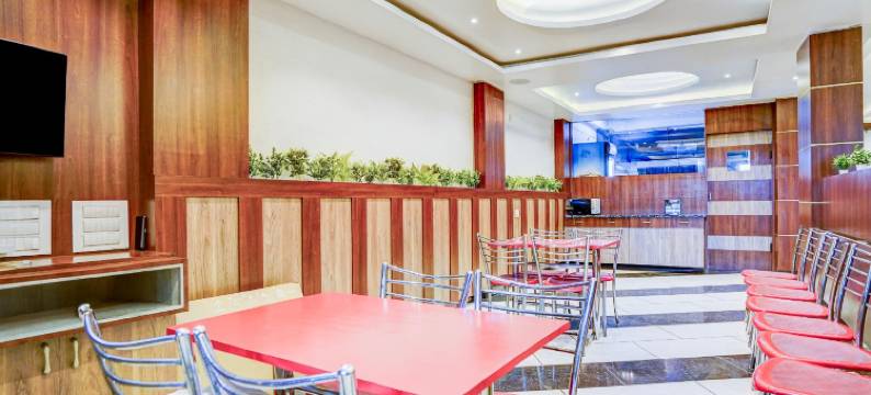 Super Townhouse Zero Mile Gandhi Setu Formerly Classic Court图片