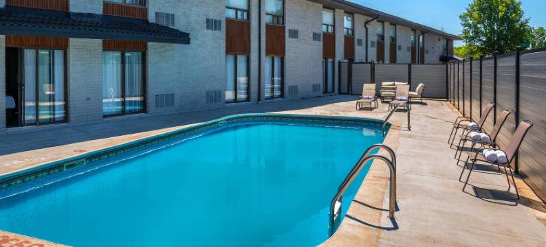 速 8 酒店(品质酒店查塔姆群岛, ON)(Quality Inn)图片