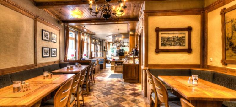 阿尔特蒙特约酒店(Hotel Alt Montjoie)图片