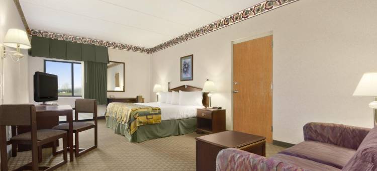 科宾呗盟套房酒店(Baymont by Wyndham Corbin)图片