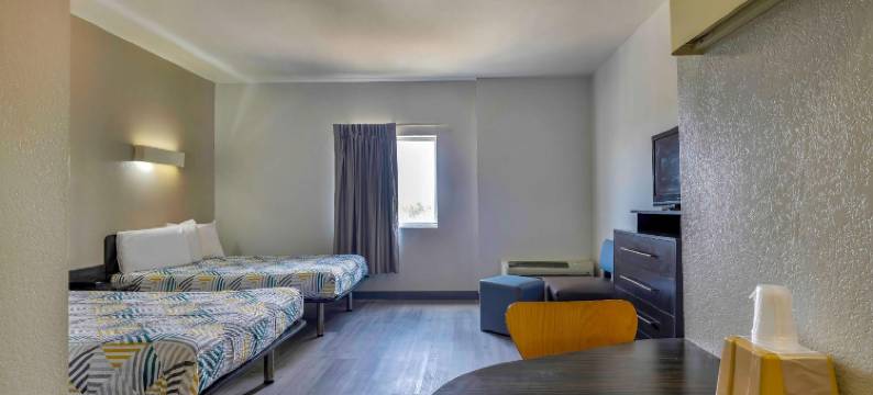 德克萨斯雪松公园 6 号汽车旅馆(Motel 6 Cedar Park, TX)图片