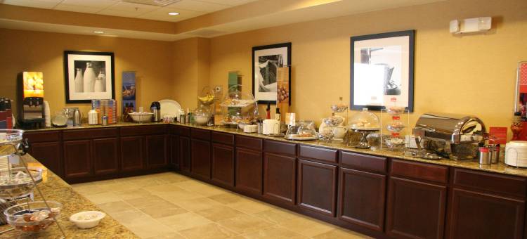 希尔顿欢朋酒店-达德市泽弗希尔斯(Hampton Inn Dade City - Zephyrhills)图片