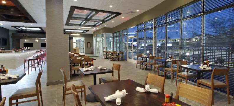 哈蒂斯堡北假日酒店(Holiday Inn HATTIESBURG - NORTH by IHG)图片