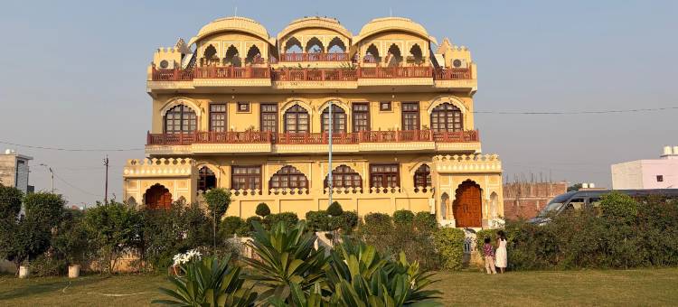 汉维利丹胡普拉(Neer Haveli Agra – A Boutique Homestay Near Taj Mahal)图片
