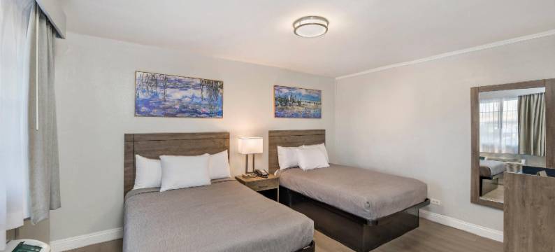 斯托克顿99号公路罗德威酒店(Rodeway Inn Stockton Highway 99)图片