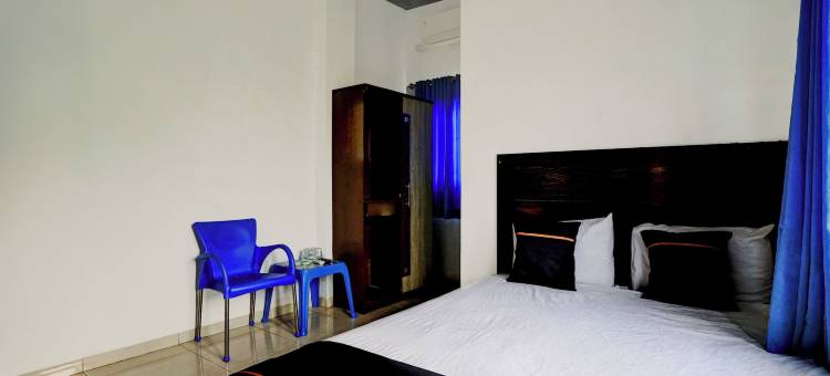 OYO 94818 萨比娜伊斯兰旅馆(OYO 94818 Sabina House Syariah)图片