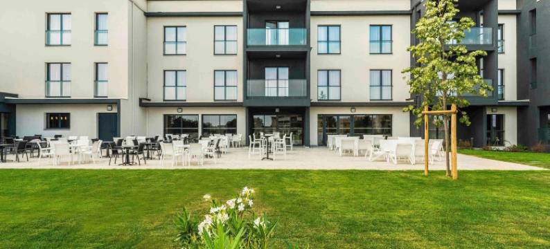 巴斯蒂亚比古里亚美居水疗酒店(Mercure Hotel & Spa Bastia Biguglia)图片