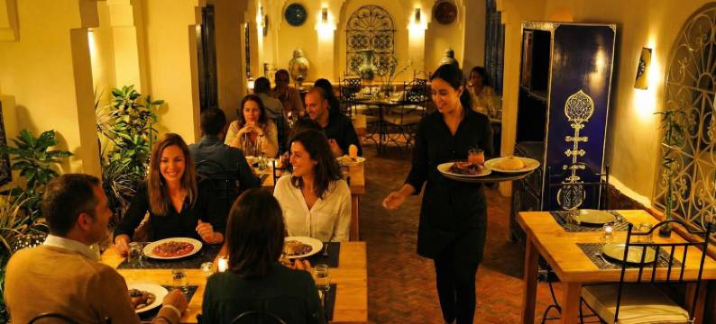 阿尔阿尔巴汉莫餐厅酒店(Hotel Al Alba Hammam & Restaurant)图片