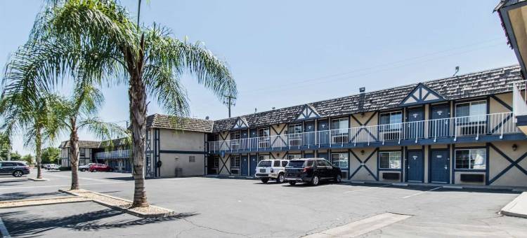 金斯堡6号汽车旅馆(Motel 6 Kingsburg, CA)图片