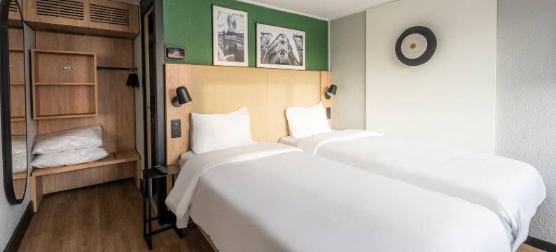 Campanile NATURE – Bordeaux Lac图片