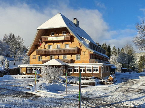 阿德勒白陶酒店