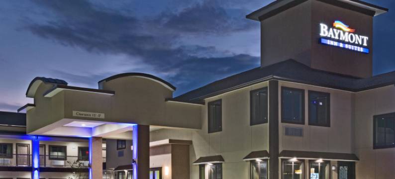 布赖恩-大学城呗盟套房酒店(Baymont by Wyndham Bryan College Station)图片