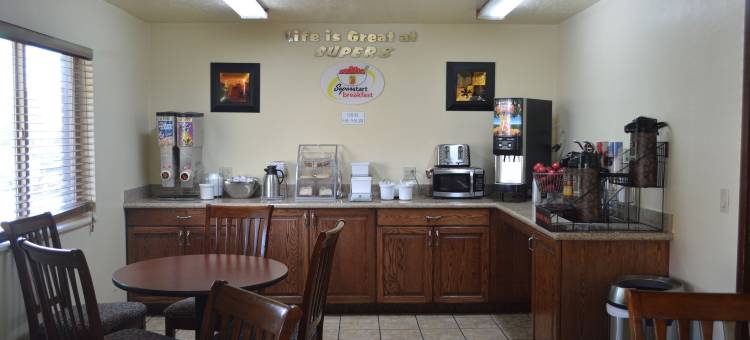 圣乔治速 8 酒店(Super 8 by Wyndham St. George UT)图片