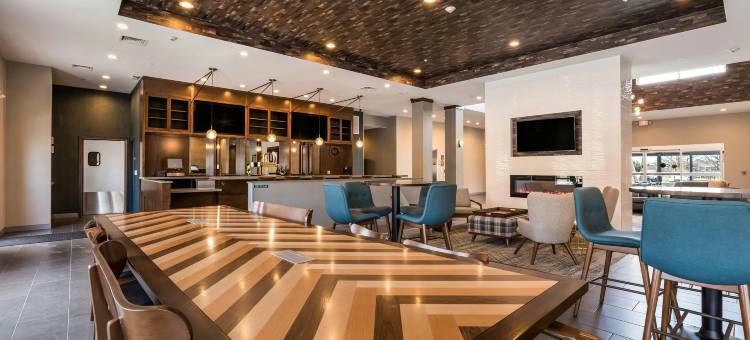 埃尔克哈特福朋喜来登酒店(Four Points by Sheraton Elkhart)图片