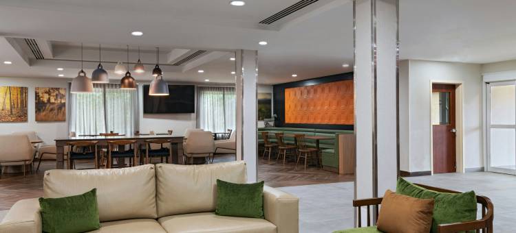 梅德福长岛万豪万枫酒店(Fairfield Inn Medford Long Island)图片