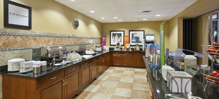 东北威奇托欢朋住宿及套房酒店(Hampton Inn & Suites Wichita-Northeast)图片