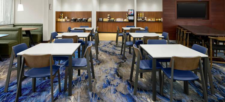 里士满阿什兰万枫酒店及套房(Fairfield Inn & Suites Richmond Ashland)图片