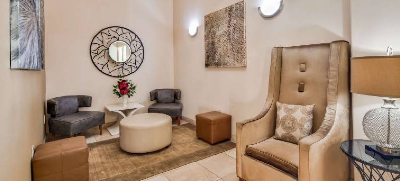 巴特尔格朗德贝斯特韦斯特优质套房酒店(Best Western Plus Battle Ground Inn  Suites)图片