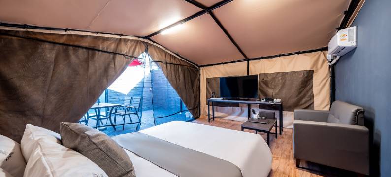 阳台酒店及怪物村(Patio Hotel & Monster Village)图片