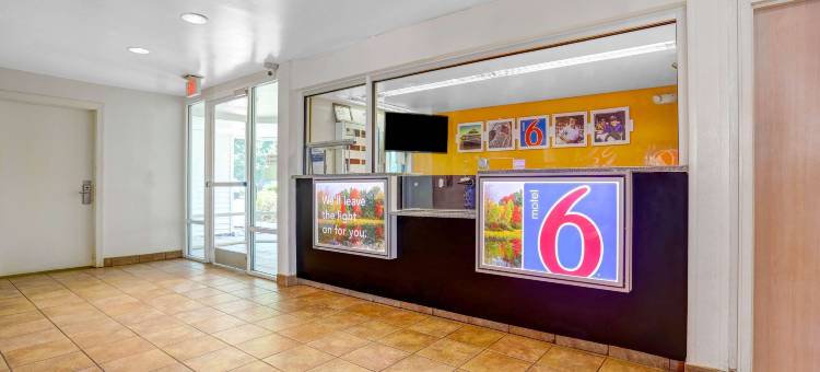 罗利北6号汽车旅馆(Motel 6 Raleigh, NC - North)图片