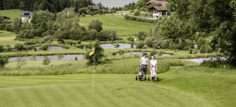 沃尔德霍夫福施尔湖度假村(Waldhof Fuschlsee Resort)图片
