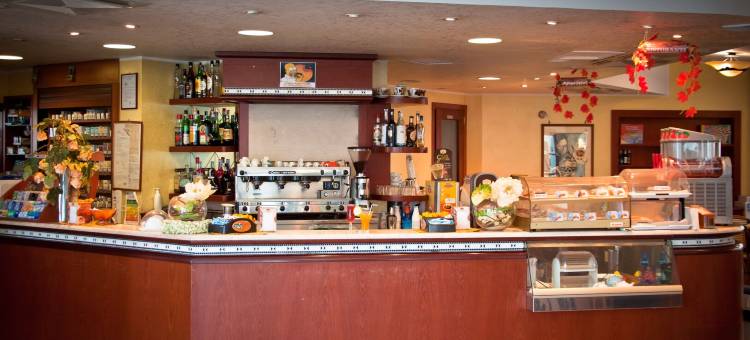 菲利沛艾尔酒店(Aerhotel Phelipe)图片