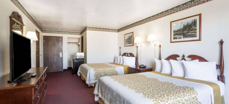 埃文斯顿戴斯酒店(Days Inn by Wyndham Evanston WY)图片