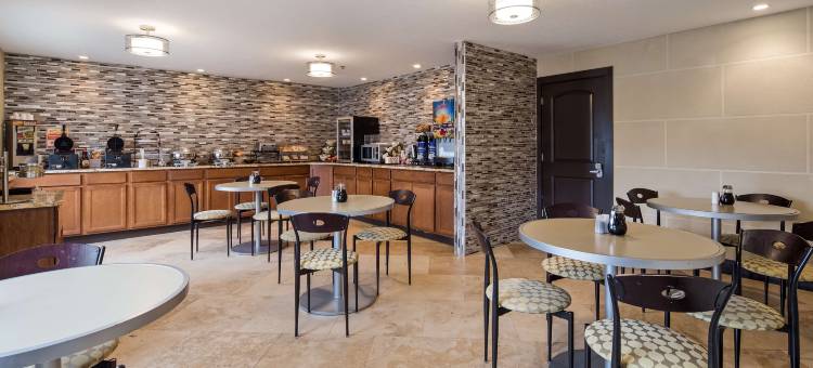 诺瓦克贝斯特韦斯特酒店(Best Western Norwalk)图片