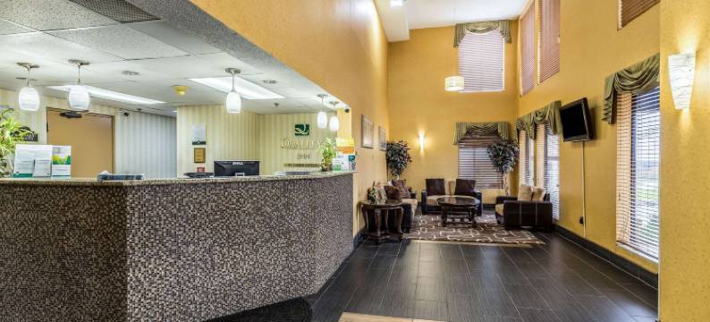 罗拉凯艺酒店(Quality Inn)图片