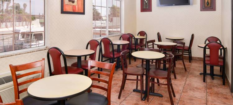 传承酒店(Hotel Heritage El Monte Los Angeles)图片