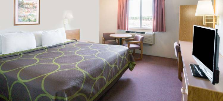 雷德蒙德速8酒店(Super 8 by Wyndham Redmond)图片