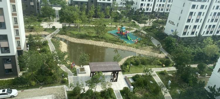 小海螺短租公寓(滨海路分店)图片