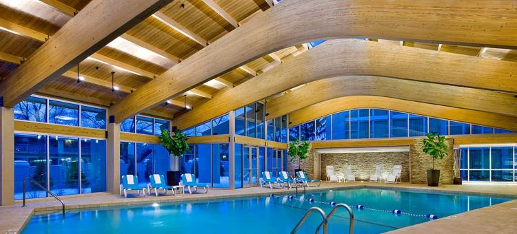 洲际旗下皇冠假日伦巴第唐纳斯格罗夫酒店(Crowne Plaza Lombard Downers Grove)图片