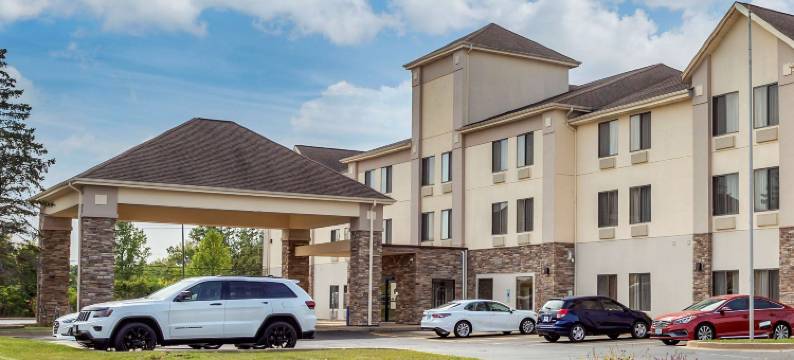 北奥罗拉-内珀维尔舒适套房酒店(Comfort Inn & Suites North Aurora - Naperville)图片