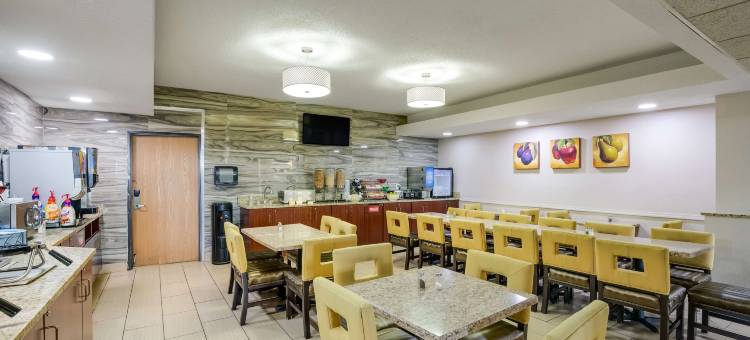 沃基肖大贝斯特韦斯特酒店(Best Western Waukesha Grand)图片