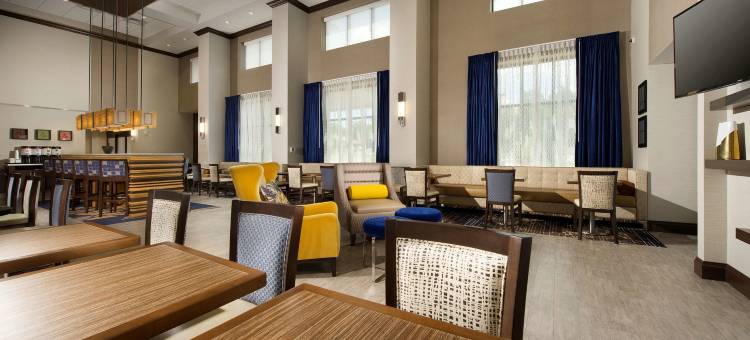 希尔顿欢朋套房酒店-福尔斯彻奇(Hampton Inn & Suites by Hilton Falls Church)图片