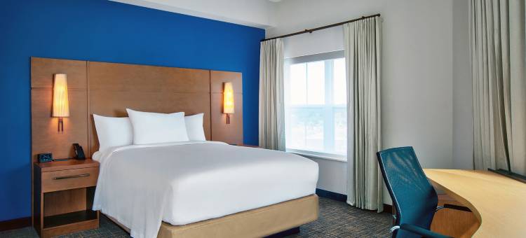 奥兰多弗拉明戈路口®市中心Residence Inn 酒店(RESIDENCE INN ORLANDO AT FLAMINGO CROSSINGS® TOWN CENTER)图片