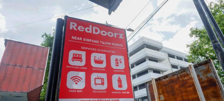 红门酒店 @ 森邦图珠库杜斯(RedDoorz Near Simpang Tujuh Kudus)图片