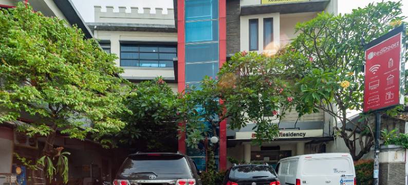 红多兹Plus酒店-近印度尼西亚大学(RedDoorz Plus Near Universitas Indonesia)图片