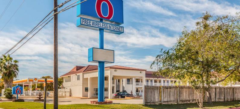 得克萨斯北部圣马科斯6号汽车旅馆(Motel 6 San Marcos, TX - North)图片