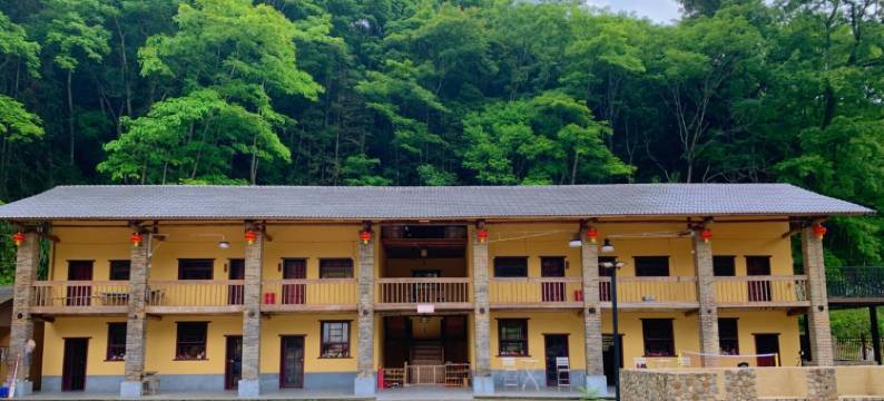 青山窝大掌柜特色民宿图片