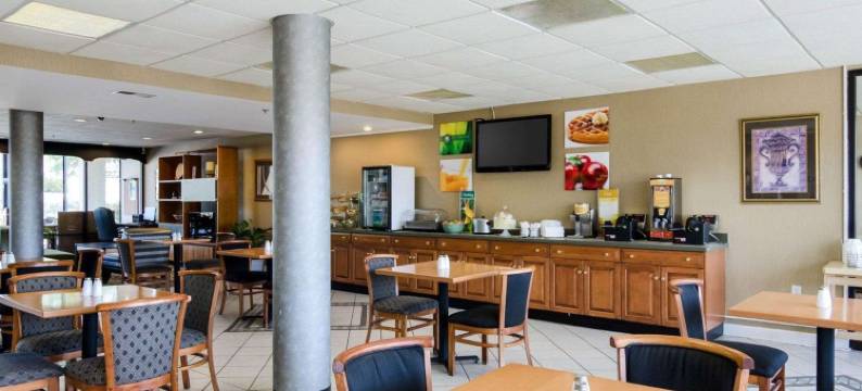 特劳特维尔凯艺酒店-罗阿诺克北(Quality Inn Troutville - Roanoke North)图片