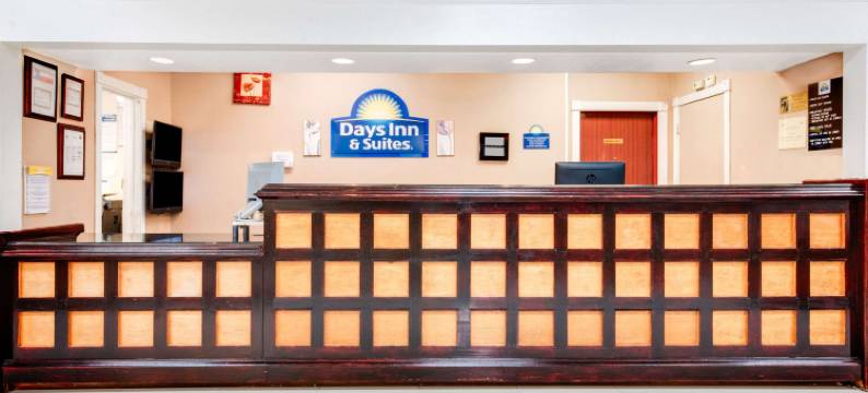 拉雷多戴斯套房酒店(Days Inn & Suites by Wyndham Laredo)图片