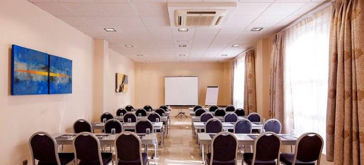 马德里富恩拉夫拉达民宿酒店(B&B HOTEL Madrid Fuenlabrada)图片