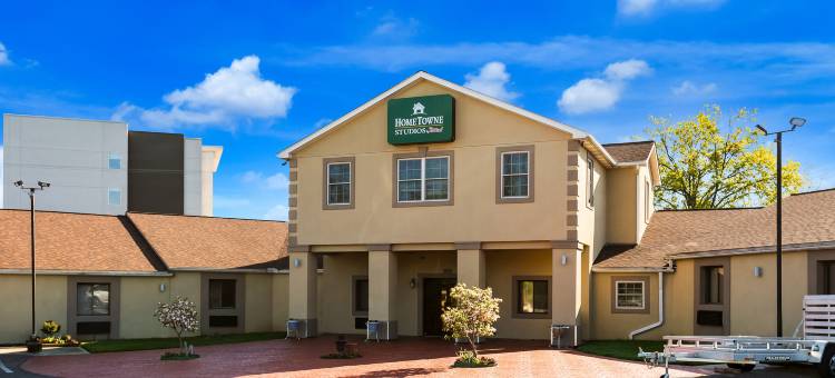 宾夕法尼亚丹佛故乡公寓(HomeTowne Studios Denver, PA)图片