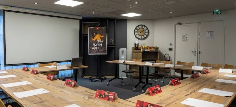 巴黎楠泰尔拉德芳斯宜必思酒店(Ibis Nanterre la Défense)图片